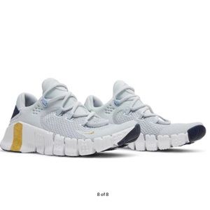 NWT - Nike Metcon 4 Sneakers Pure Platinum Light Blue/Gold Size 8